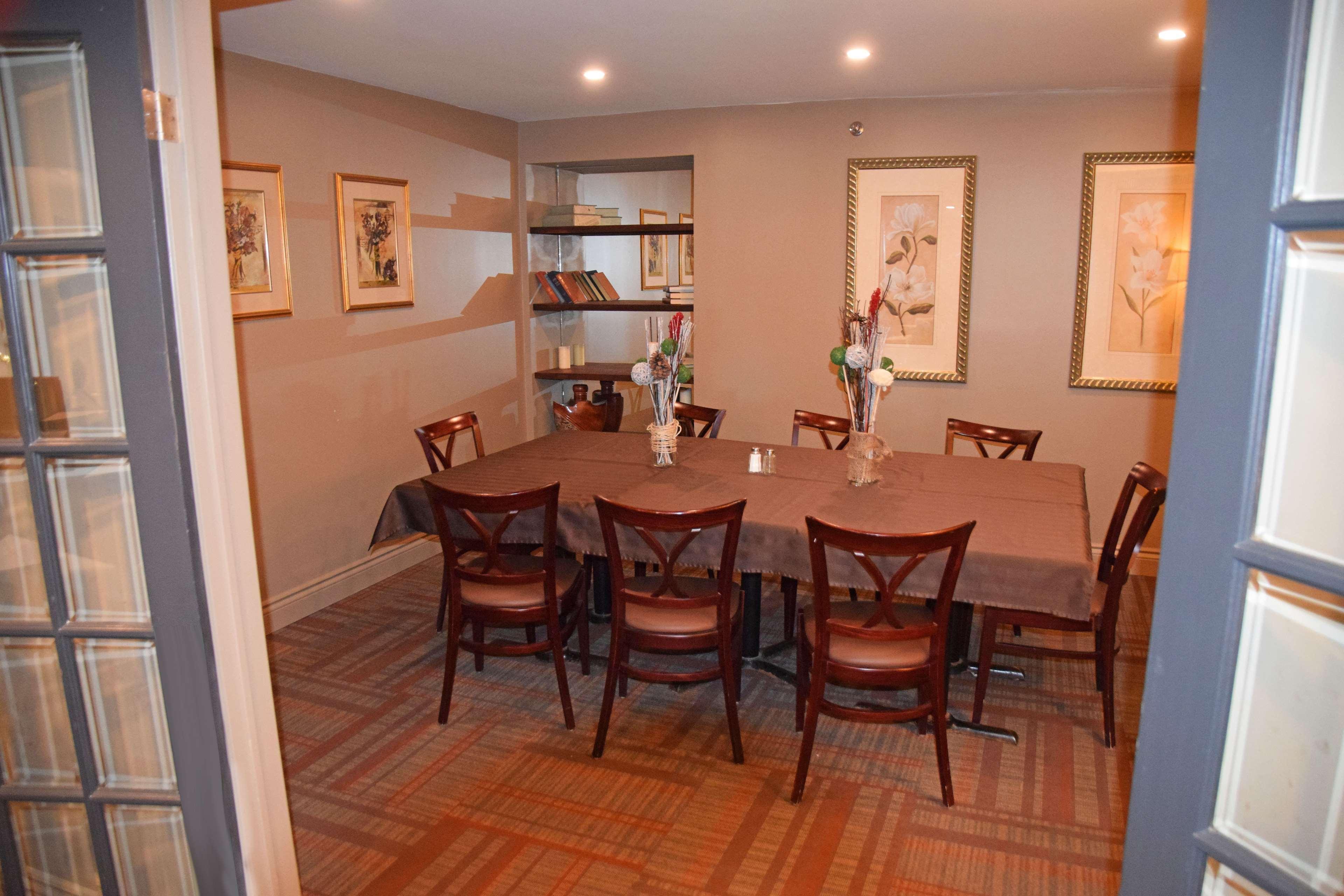Best Western Pembroke Inn & Conference Centre מראה חיצוני תמונה